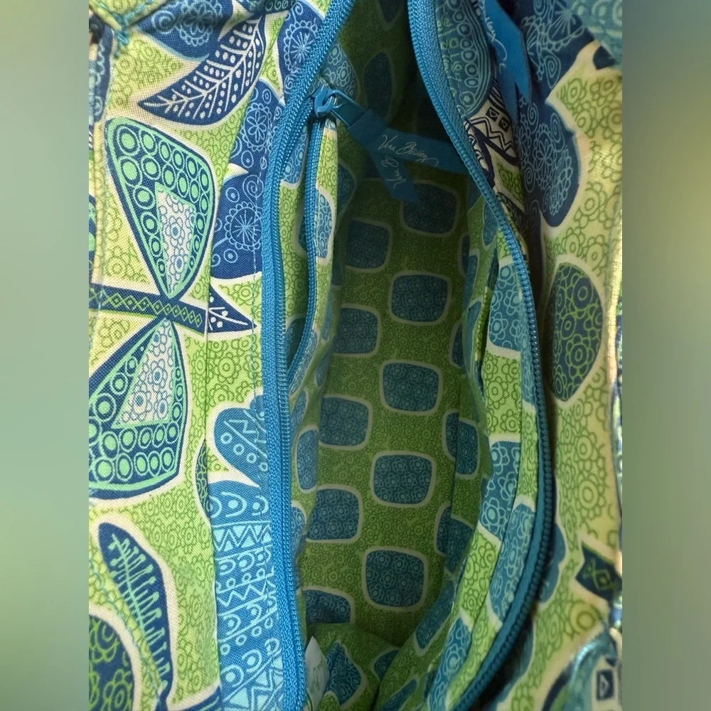 VERA BRADLEY Doodle Daisy Tote - Picture 11 of 11